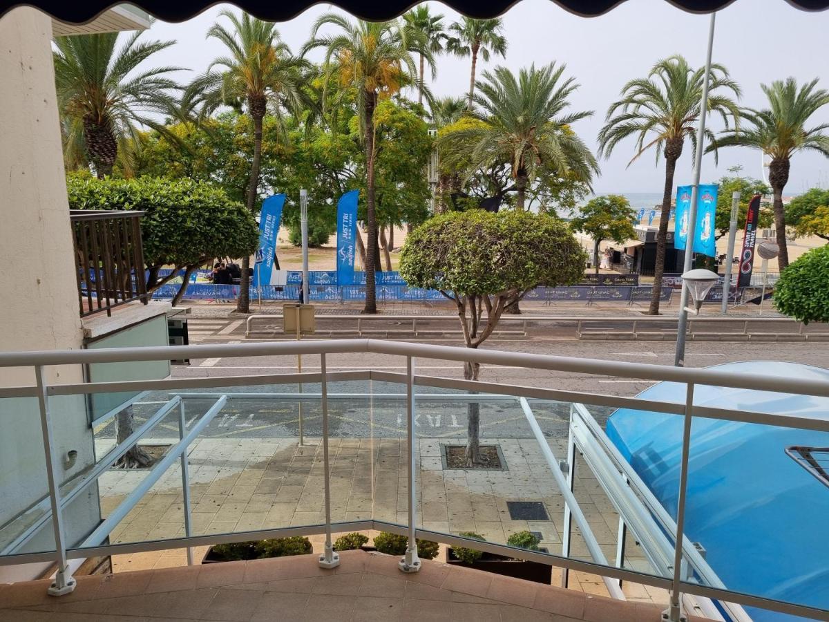 Apartamento Primera Linea Mar Cambrils Cerca Puerto Eksteriør bilde